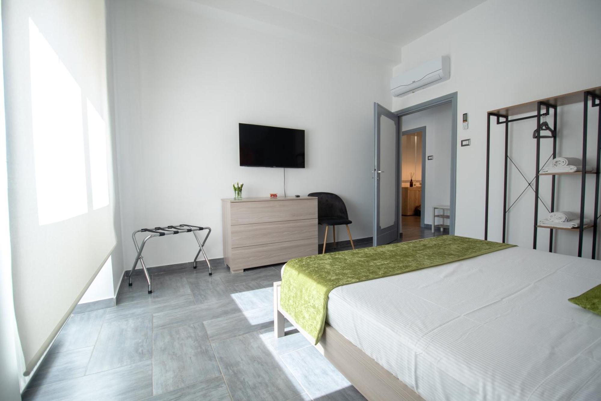 Casa Vacanze Family House Posizione Centralissima Civitavecchia Exterior foto